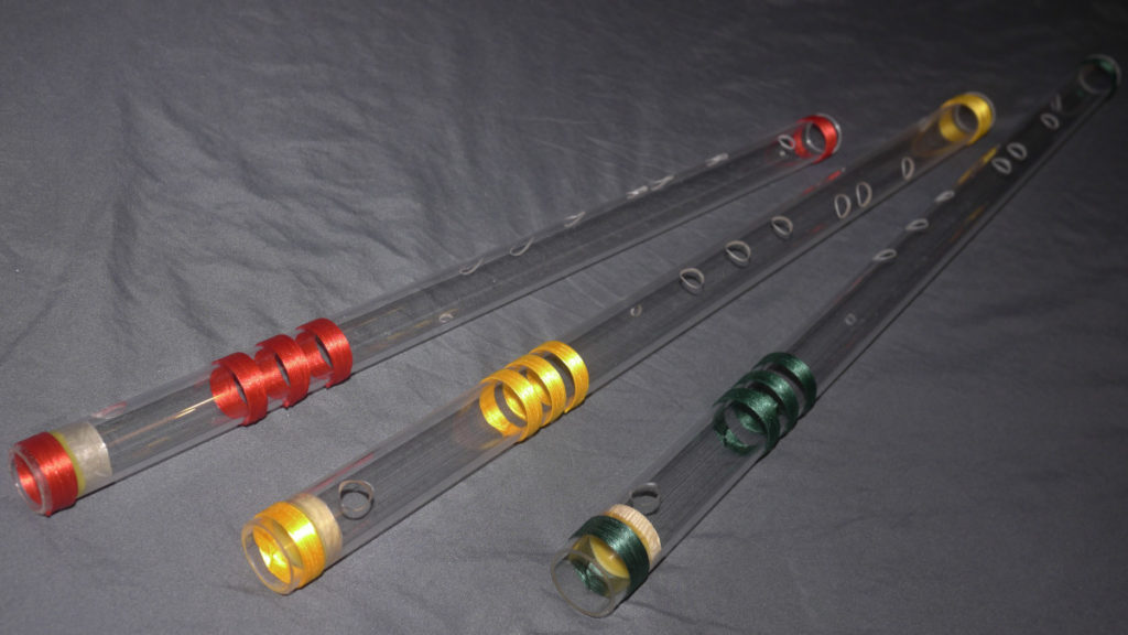 North Indian Bansuri Acryl, Pa Hole