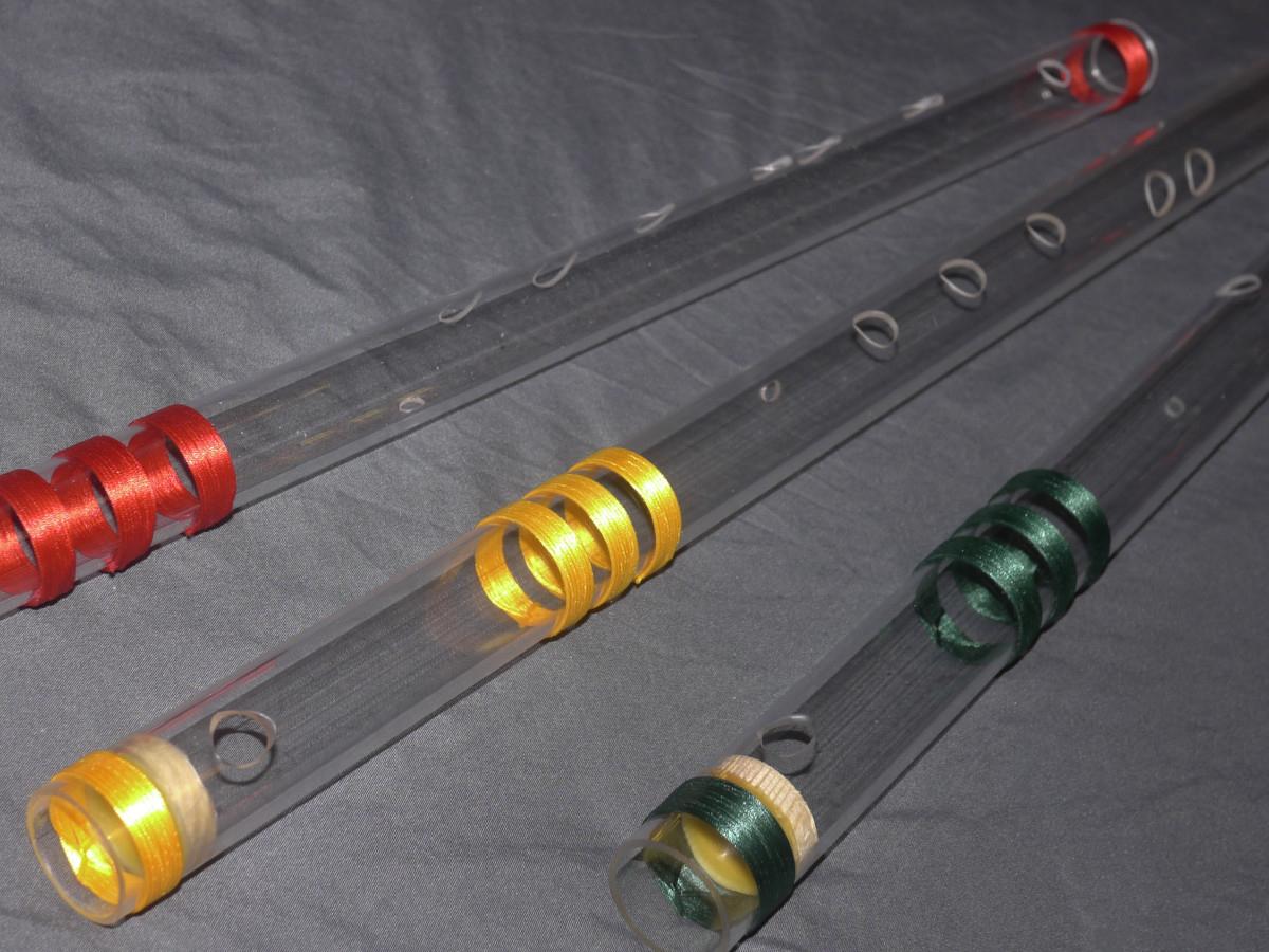 North Indian Bansuri Acryl, Pa Hole